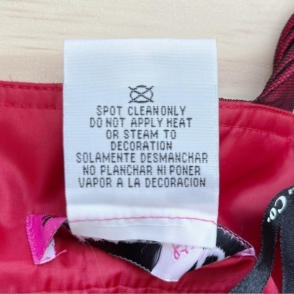 Morgan & Co Junior Fit & Flare Satin Prom Dress in Red Black, Size 7/8 (Medium) - Picture 12 of 12